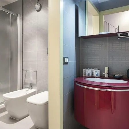 Italianway-colombo 5 * Milão